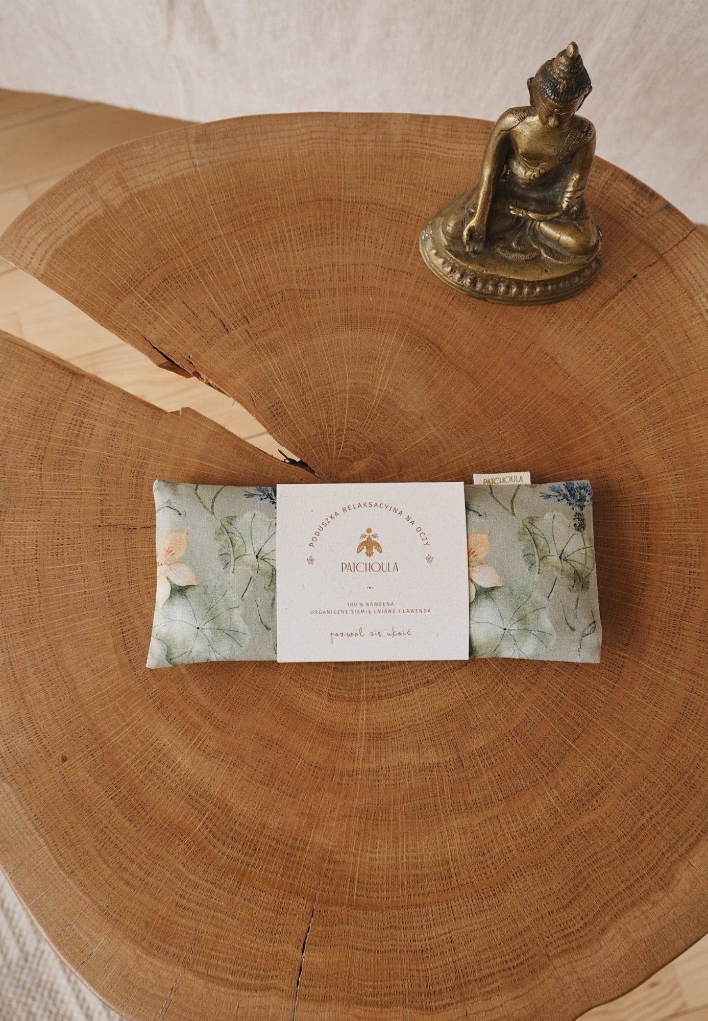 zielona poduszka na oczy.jpg