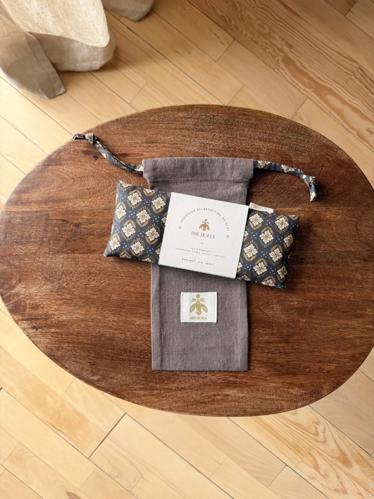 poduszka na oczy i woreczek.jpeg